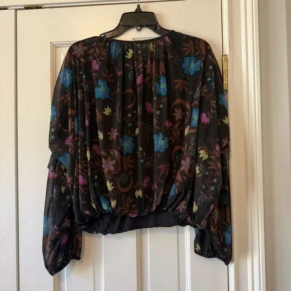 Free People Black Wildflower Honey Mesh Blouson Top Size Small - Picture 3 of 9
